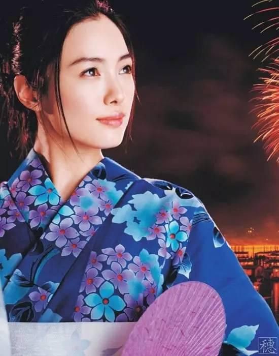 少妇翘臀亚洲精品av图片